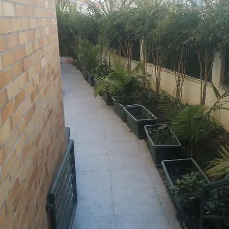 竹林书屋 Aroeira (Setubal)